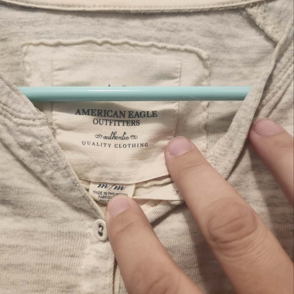 American Eagle Henley